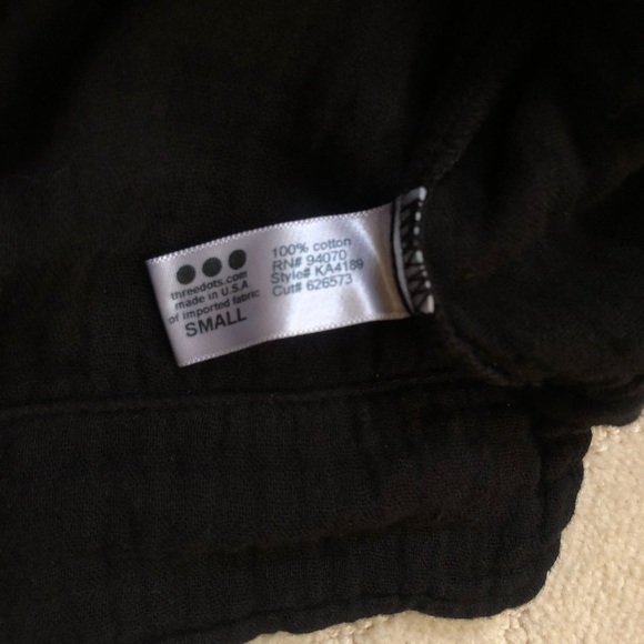 Three Dots Off The Shoulder Blouse - Picture 9 of 11